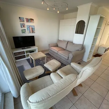 Zonnig Op Zeedijk Te *